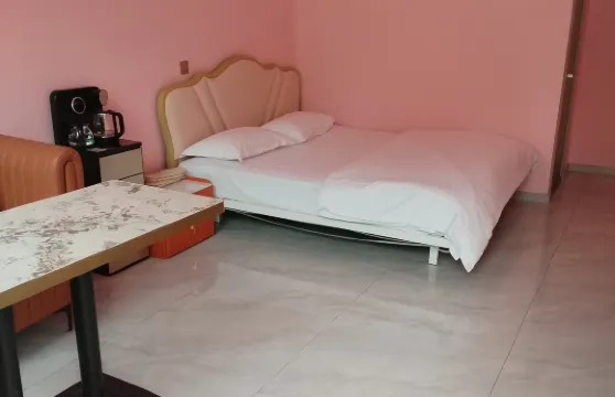 靈武華順商務賓館