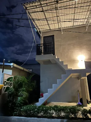 The Drop Inn