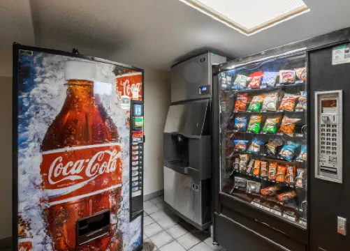 布法羅漢堡I-90紅頂飯店