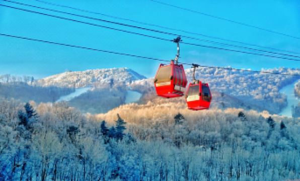 YABULI SUN MOUNTAIN HOLIDAY HOTEL