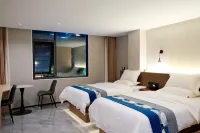 Qiongzhong Xiangyun Hotel