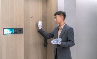 Lavande Hotel(Beijing Jingsong  Panjiayuan Subway Station)