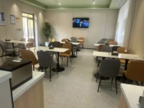 GreenTree Inn (Chuzhou North Station Experimental Middle School East Campus Branch)