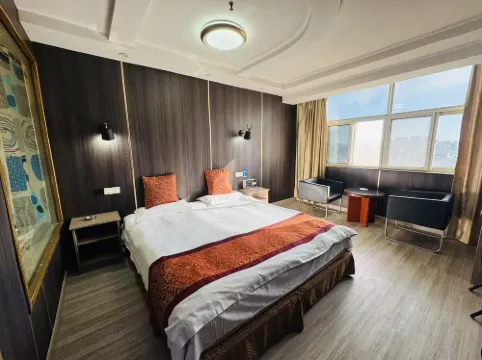 Peixian Lingyun Express Hotel