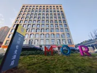 Wanmo E-Sports Hotel (Chongqing North Railway Station Zhengjiayuanz Metro Station)
