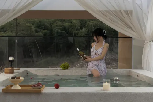 攬溪LANX·180°山谷私湯美宿（安吉雲上草原店）