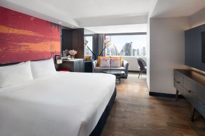 デラックス キングルーム メルキュール バンコク スクンビット11の写真