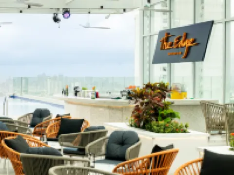 Ibis Styles Manila Araneta City Hotels in Quezon City