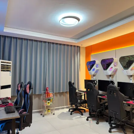 Boer Esports Hotel