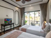 Vang Luang Hotel Hotels near That Chomsi