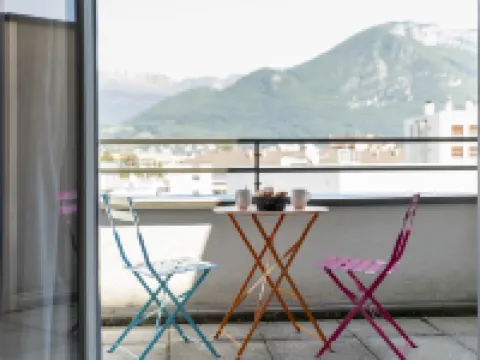 アパートホテル アダージョ アヌシー サントル アヌシーのホテル