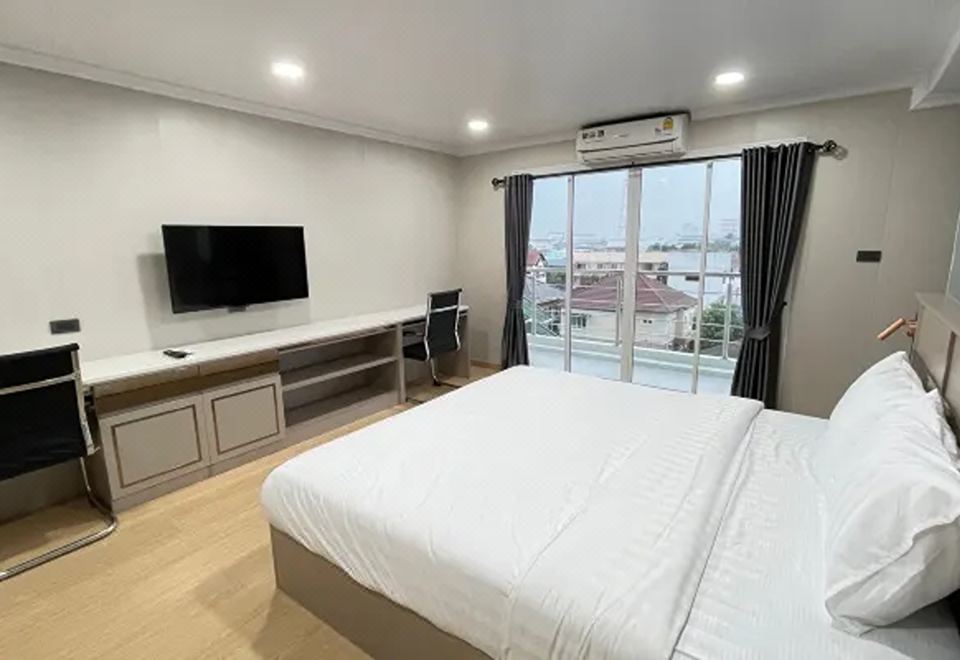 TJ 4711 Residence