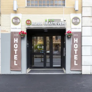 B&B Hotel Roma Trastevere Отели рядом с достопримечательностью «Цирк Максимус»