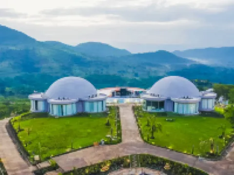 Chebera Elephant Paw Lodge Hotels in North Omo