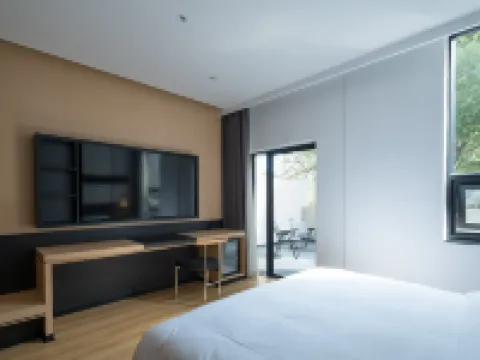 SFEEL Designer Hotel (Pingtan Longwangtou Beach Branch) โรงแรมในผิงถัน