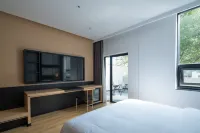 SFEEL Designer Hotel (Pingtan Longwangtou Beach Branch)