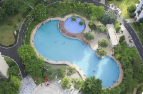 Jin Bi Property Joyful Homestay (Dongning Haifahu Island Store)