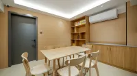Chenxiang Mountain View Homestay