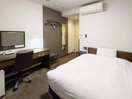 Hotel Route-Inn Court Uenohara