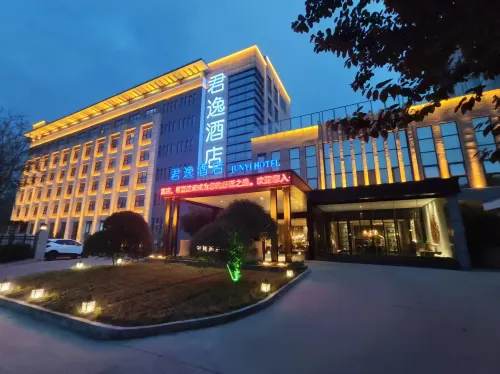 Xuchang Junyi Hote Hotels in Xuchang