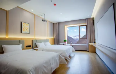 Longyue Homestay