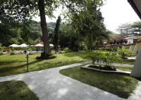 Berjaya Praslin Resort Hoteles cerca de Praslin