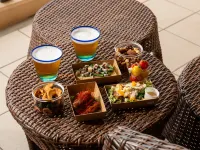 Kafuu Resort Fuchaku Condo Hotel - breakfast