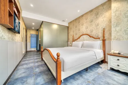 Aiju chain hotel (Gaizhou Qinghe street)