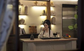 Zenyard Courtyard Accommodation (Zhonglou Subway Station, Huimin Street, Xi'an)