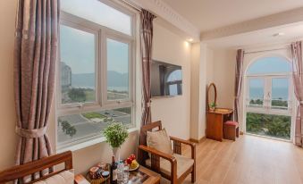 Seavitel Beach Hotel Danang