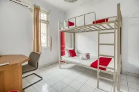RedDoorz Hostel @ Feliz Noche Cengkareng