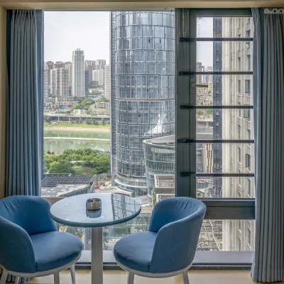 Jingxuanju Homestay (Hualongqiao Metro Station) Отели рядом с достопримечательностью «Станция метро Daping»
