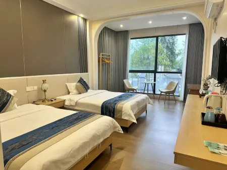 Royal Food pavilion Отели в г. Гуанан