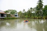 Busaya Resort & Cuisine Hotels in Nakhon Pathom