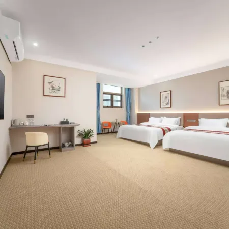 Left Bank Hotel (Qihe County Oulebao Marine Polar World)
