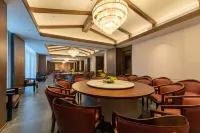 Guangyuan Jianmenguan Tianci Hot Spring Vacation Hotel - فطور