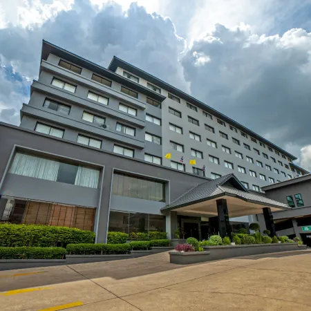 Le Cassia Hotel Отели рядом с достопримечательностью «Туек Ком»
