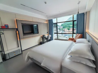 Huayi Smart Hotel Hotels in Anlong