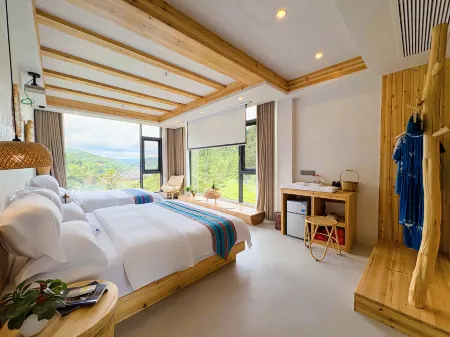 Yunxi Secretland • View the sunset of Dongzhai | Designer's best homestay (Zhaoxing Dongzhai Store) Отели рядом с достопримечательностью «Tang An Dong Village»