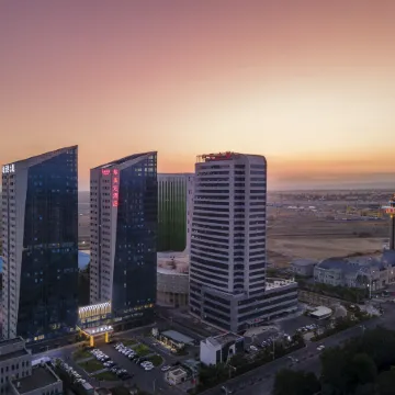 Ramada Hotel (Horgos Guomeng Branch)