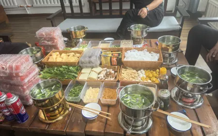 Qahar Right Front Banner Nanshe Yihao Homestay Отели рядом с достопримечательностью «Ulanqab Night · Ice and Snow Carnival»