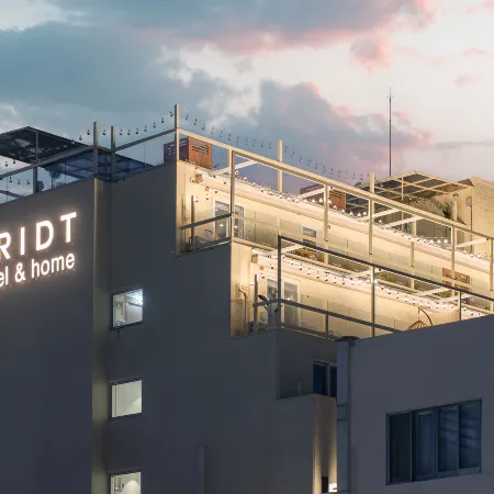 GRIDT Hotel Отели рядом с достопримечательностью «Галерея Chungwa»