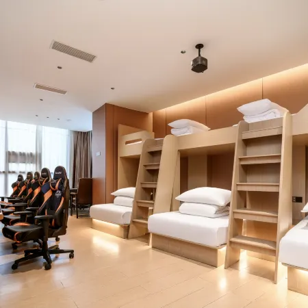 Miduo E-Sports Hotel (Suining Chengshi Mengxiang)