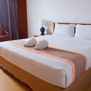 Diamond Plaza Hotel Suratthani