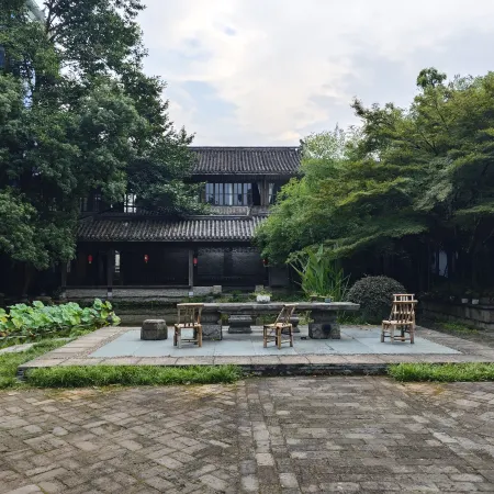 Chengyu Hotel (Jingdezhen Zhushan East City Branch)