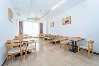 Vienna Hotel (Guangzhou Huadu Sunac Resort Snow Miracle) فنادق في قوانغجو