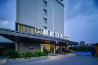 Gemei Hotel (Wanda Plaza Branch)
