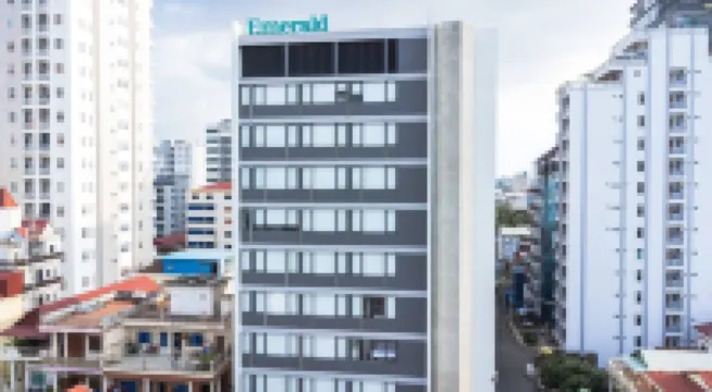 Emerald Hotel Residence