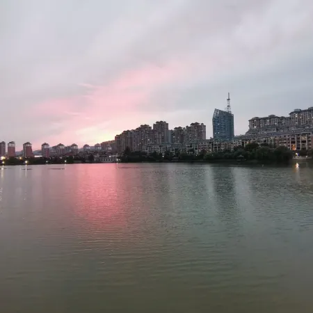 Yujing Business Hotel