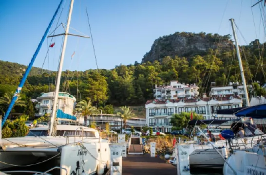 Ata Park Hotel Отели в г. 